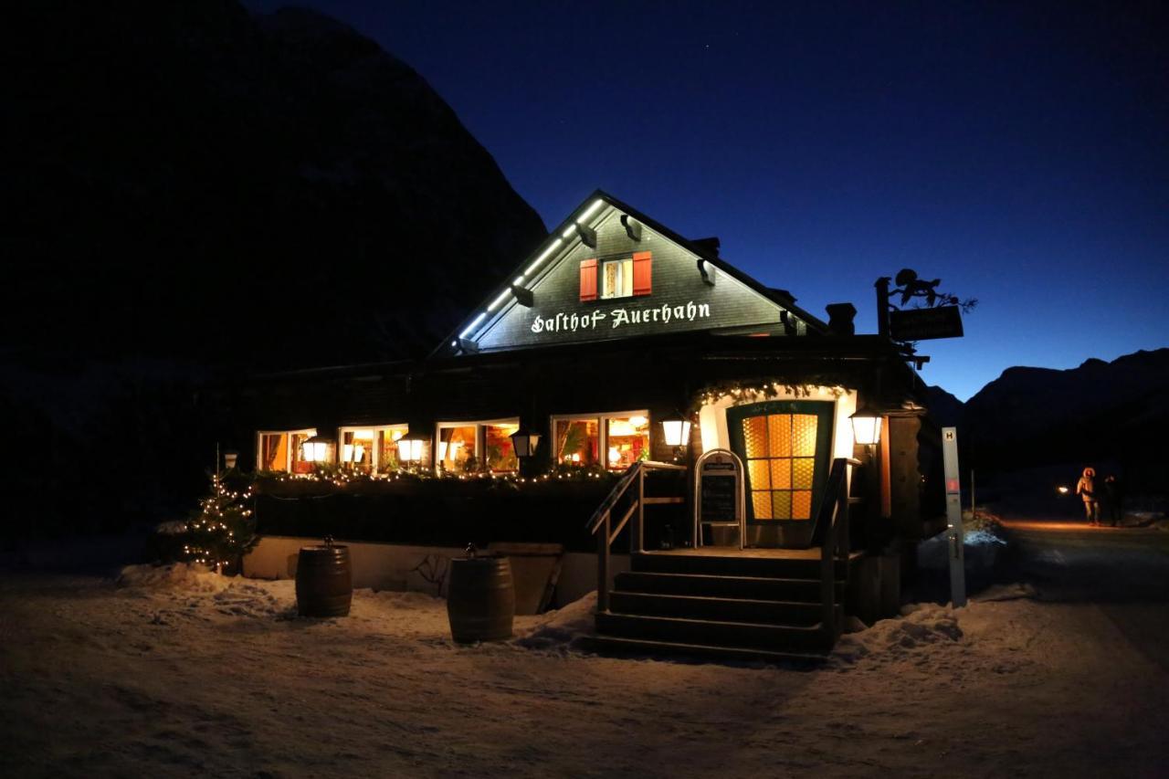 Gasthof Auerhahn Лех ам Алберг Екстериор снимка