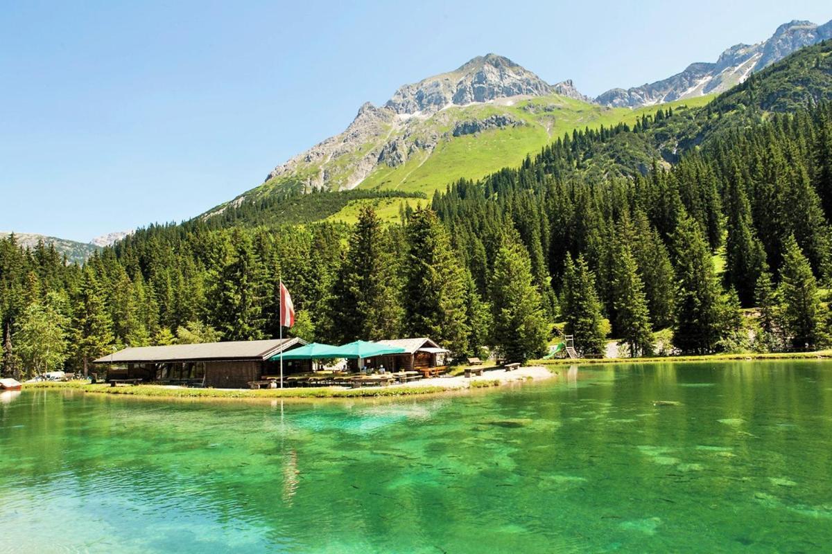 Gasthof Auerhahn Лех ам Алберг Екстериор снимка